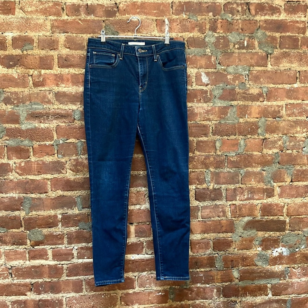 Levi’s 721 High Rise Skinny Jeans Sz 30